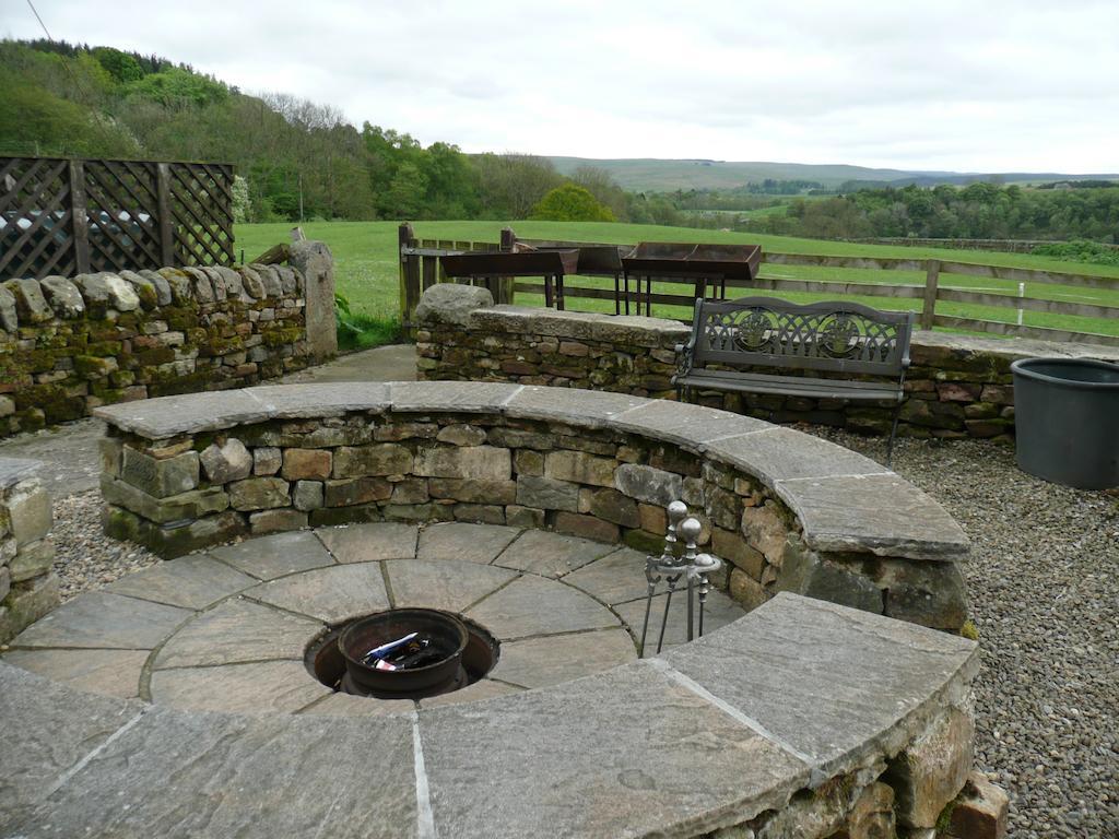 Hollybush Inn Greenhaugh المظهر الخارجي الصورة